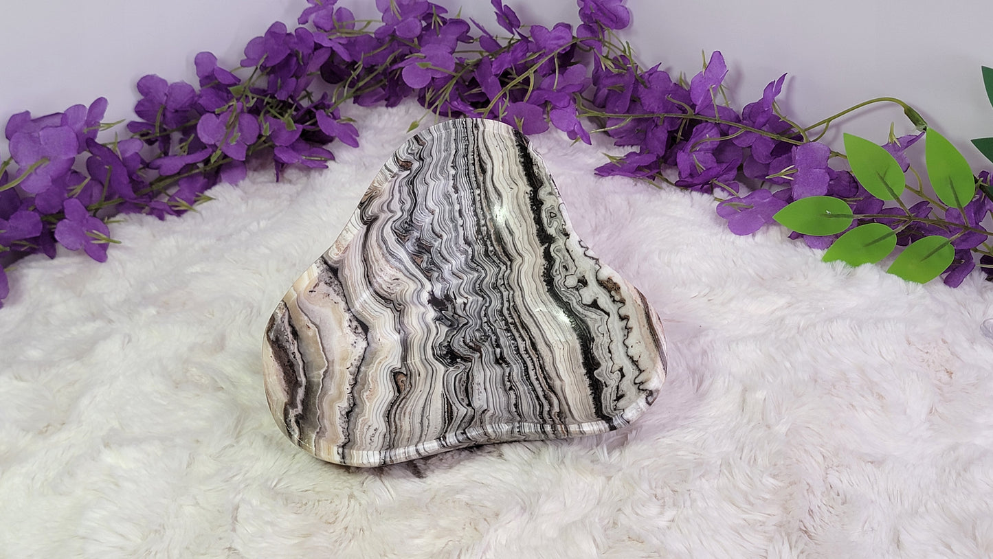 Zebra (Phantom) Calcite DIsh