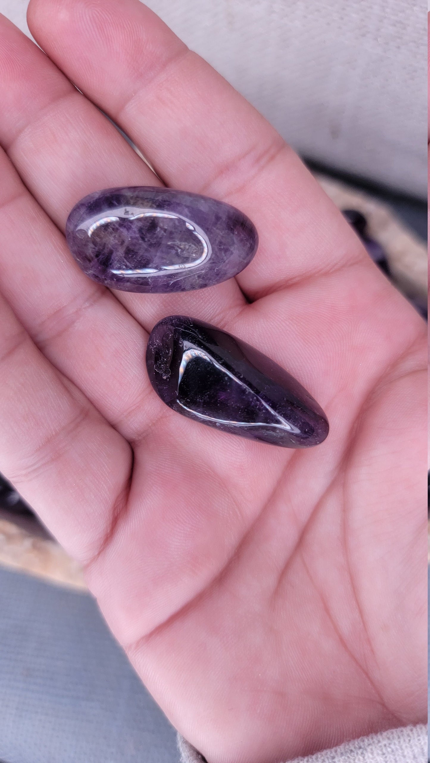 AA Grade Amethyst Tumbled Stones.