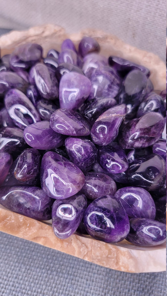 AA Grade Amethyst Tumbled Stones.